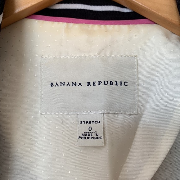 Black and white Banana Republic blazer - Picture 7 of 7